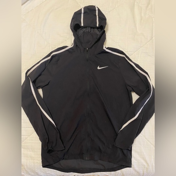 Nike Running Jacket - Picture 4 of 5